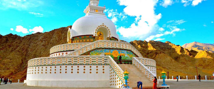 Shanti Stupa